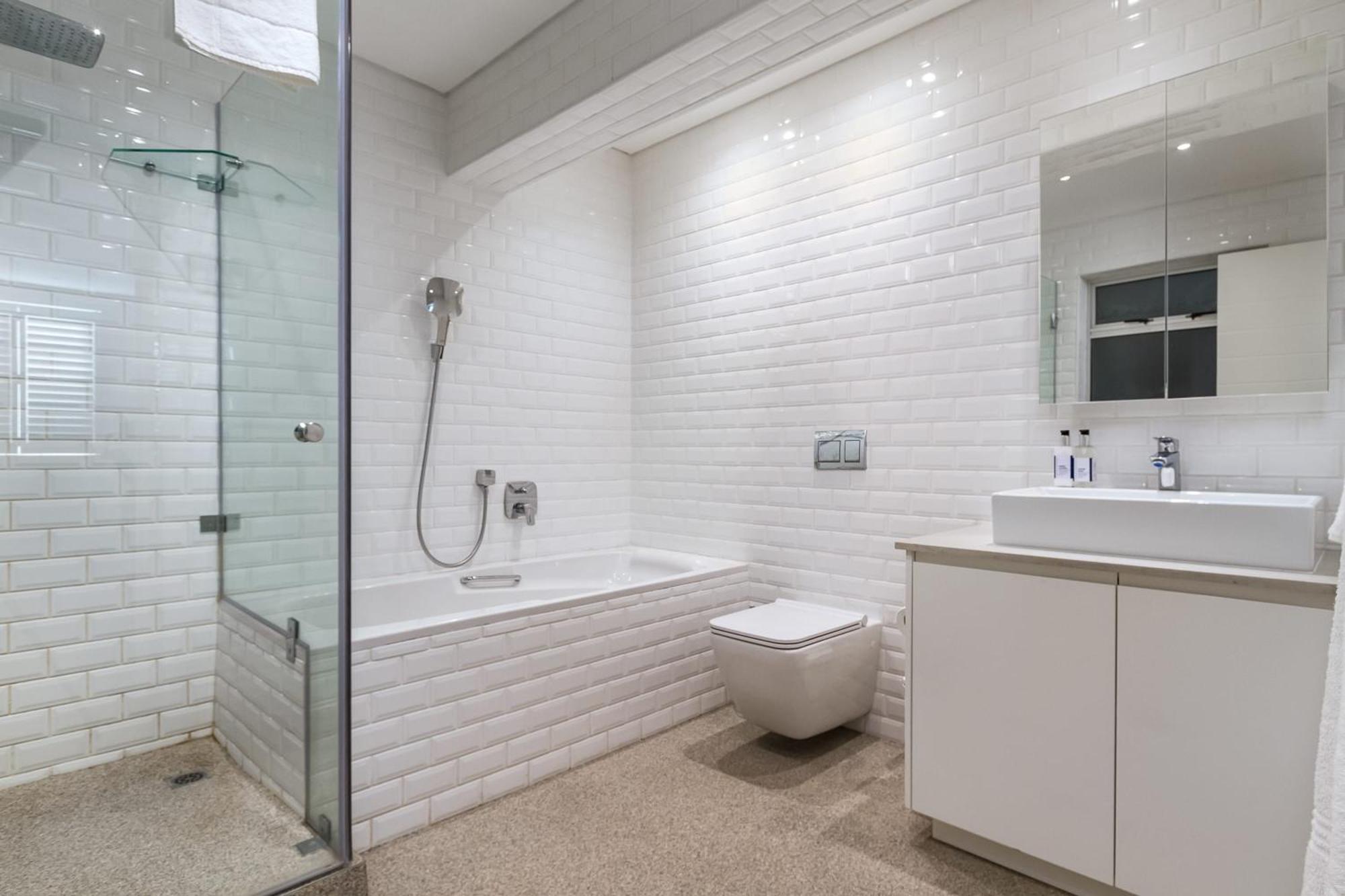 Apartment Pleasant Ways Cape Town